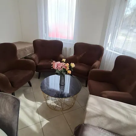 Tulipan Apartman Apartment Szeged